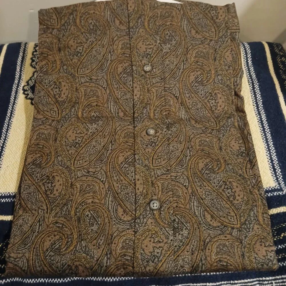 Men Shirt - Picture 7 of 8